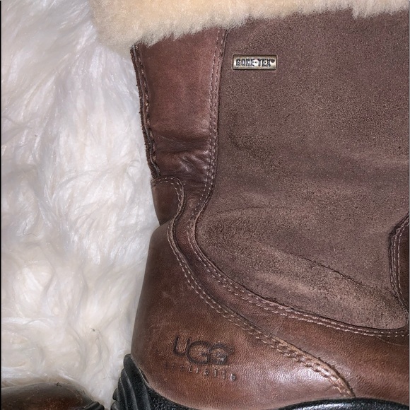 UGG Bandon Snow Boots - Picture 3 of 8